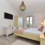 Rakovci 2303 Villa