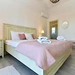 Villa Rakovci 2303 *